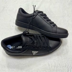 GUESS Men's Black Sneakers